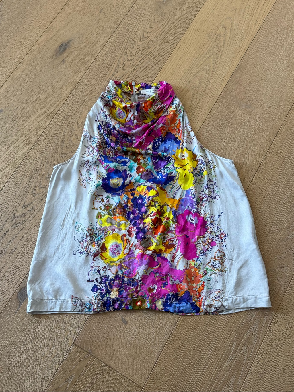 Lola & Sophie Vibrant Floral Mock-Neck Tank Medium